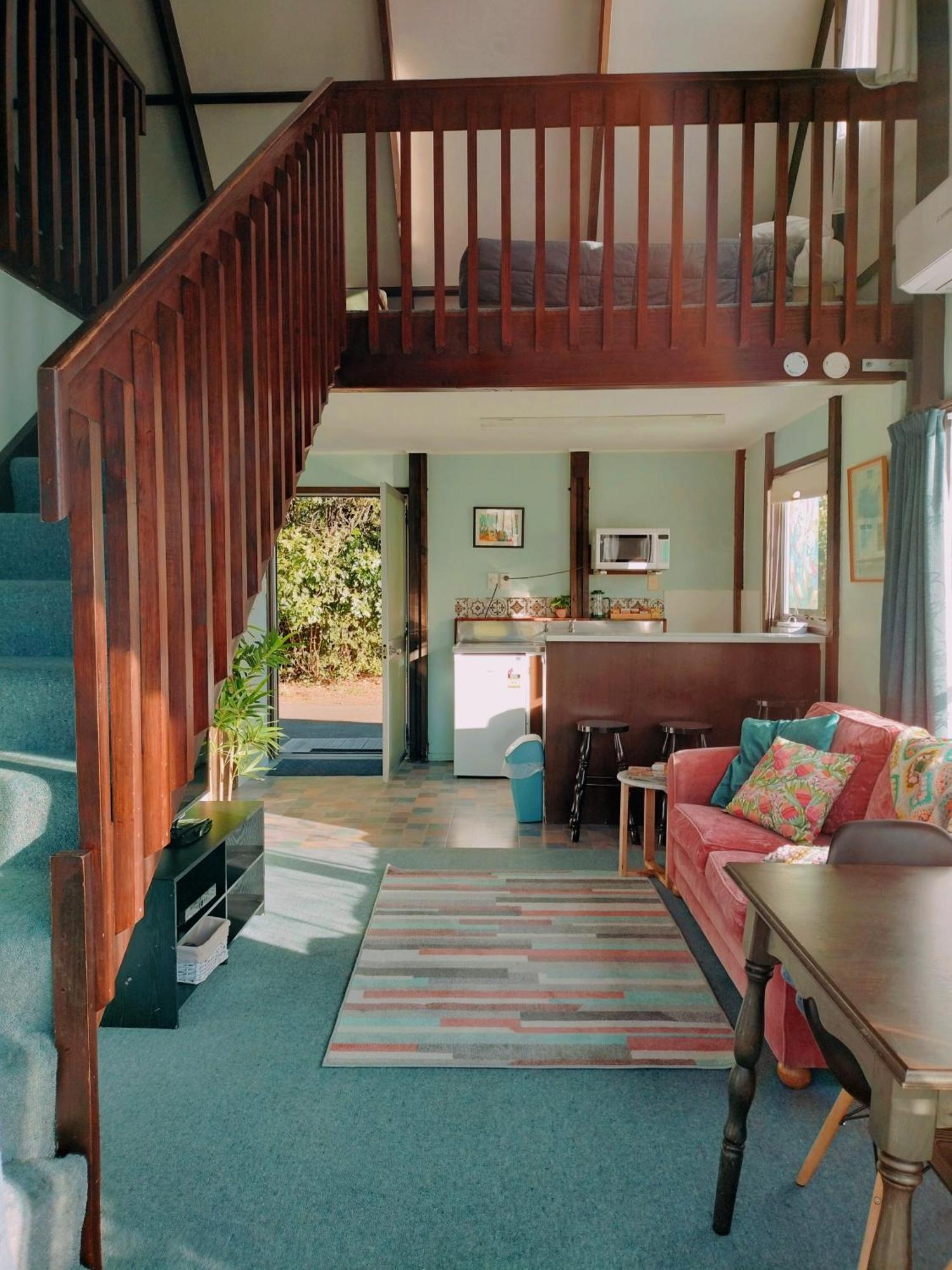 טוראנגי Tokaanu Lodge Motel מראה חיצוני תמונה