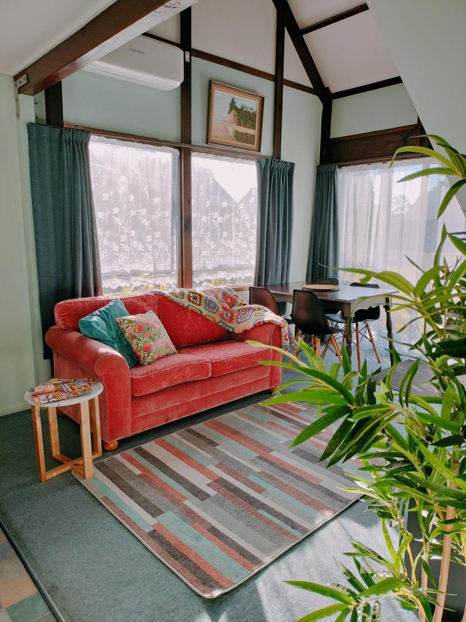 טוראנגי Tokaanu Lodge Motel מראה חיצוני תמונה