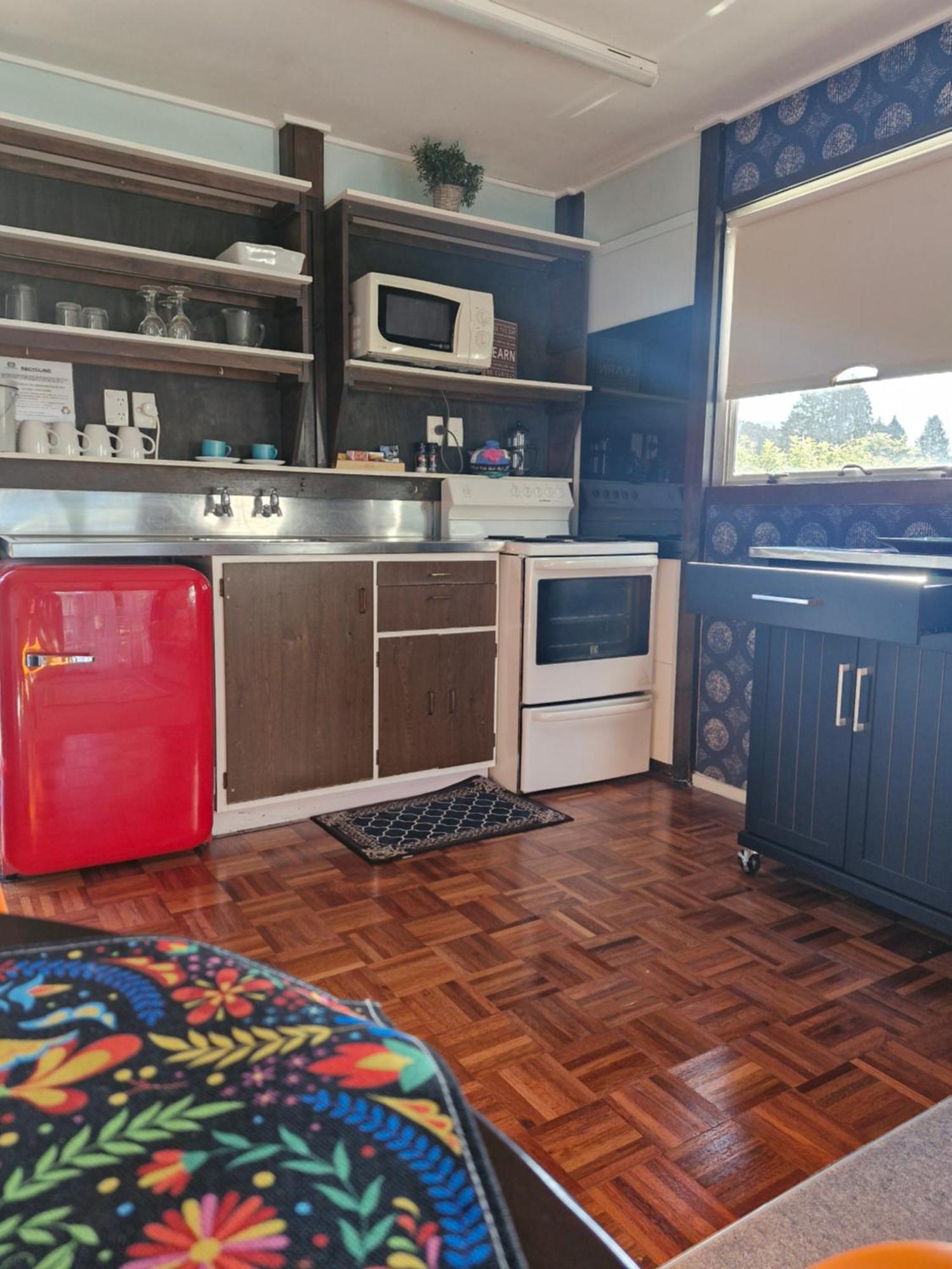 טוראנגי Tokaanu Lodge Motel מראה חיצוני תמונה