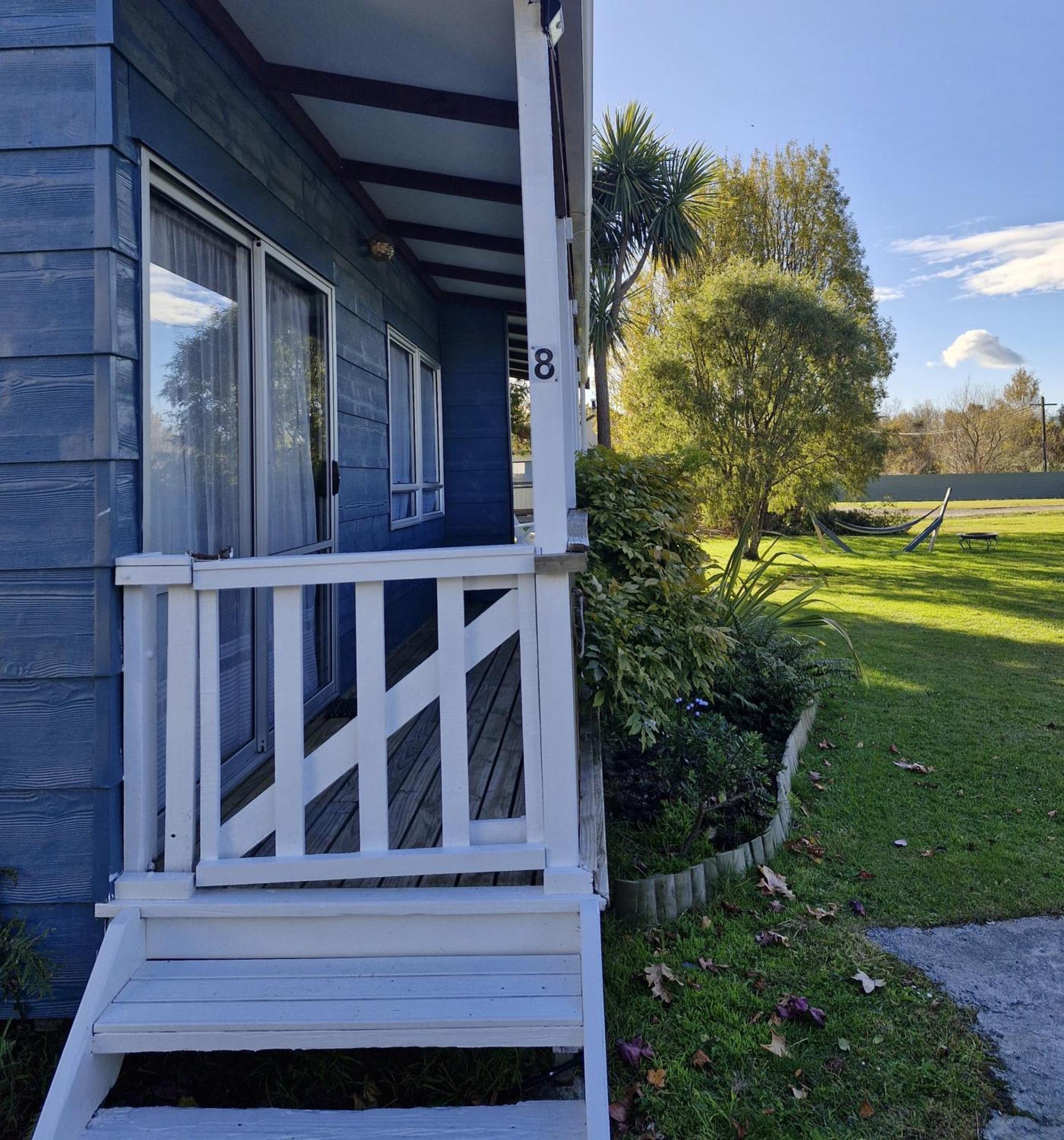טוראנגי Tokaanu Lodge Motel מראה חיצוני תמונה