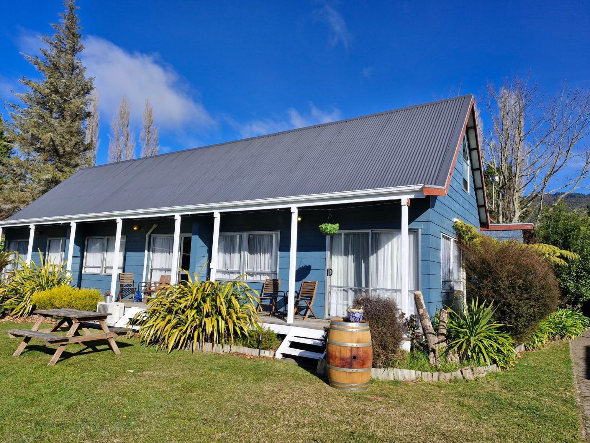 טוראנגי Tokaanu Lodge Motel מראה חיצוני תמונה