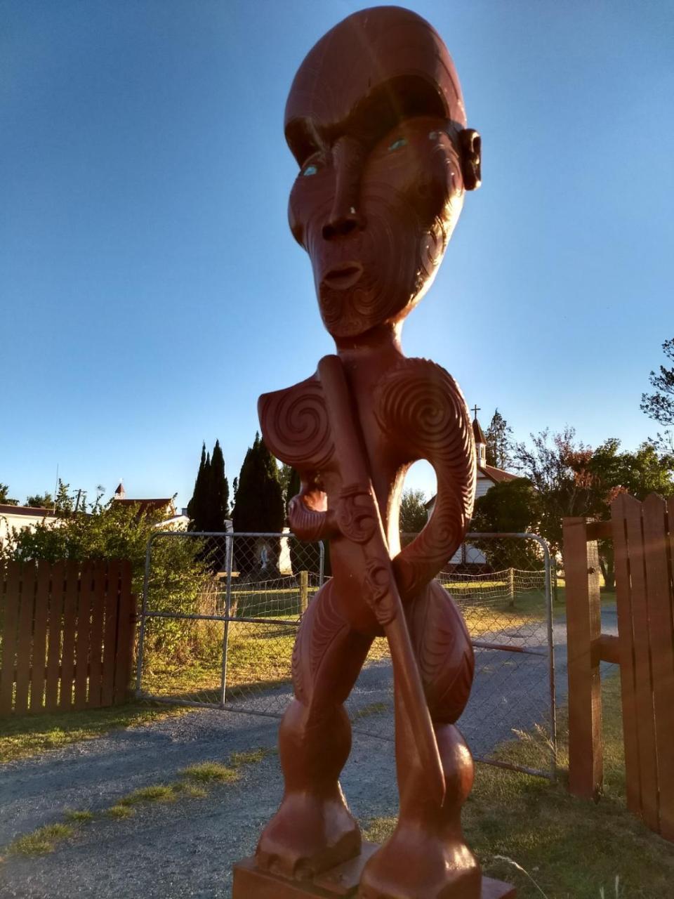 טוראנגי Tokaanu Lodge Motel מראה חיצוני תמונה
